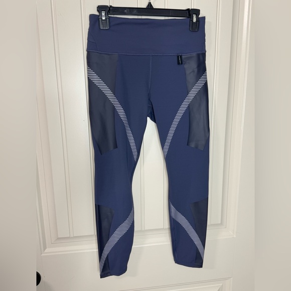 ATHLETA x Allyson Felix 💙 Navy Athletic High Waist Leggings, Reflective (Medium) - Picture 3 of 15